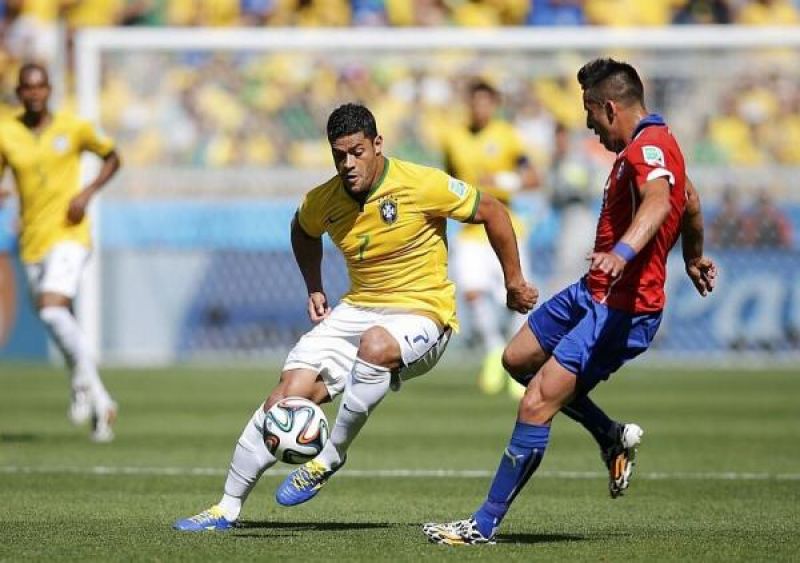 Que Sufoco! Júlio César brilha e Brasil elimina Chile em jogo dramático