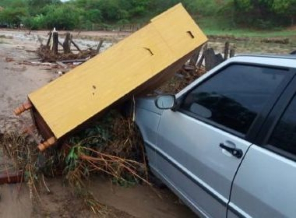 Condeúba: Após decreto de emergência, estragos causados pelas chuvas repercutem nas mídias baianas