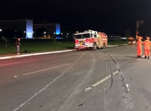 Caminhão roubado do Corpo de Bombeiros invade Esplanada dos Ministérios