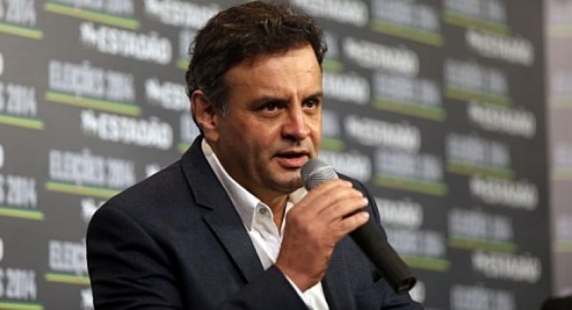 Plano de Aécio prevê aumento de salário para professores